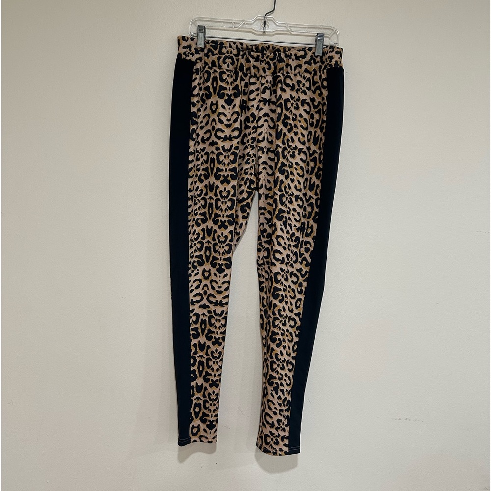 Niki Minaj leopard print black stretch leggings pants. Size XL.